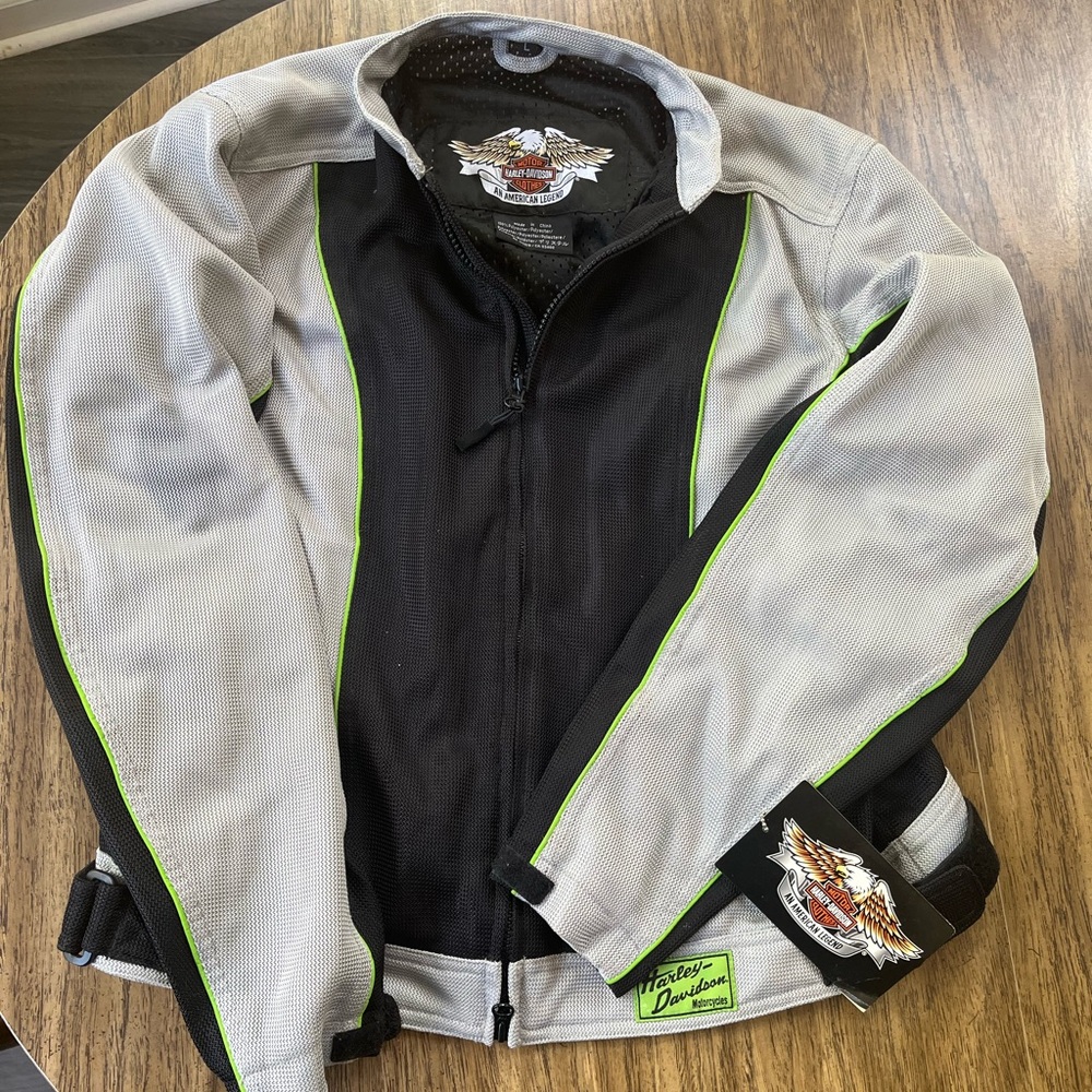 Harley Davidson Women’s Riding Jacket NWT Large